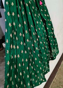 Elegant Green lehanga with Pink Motifs