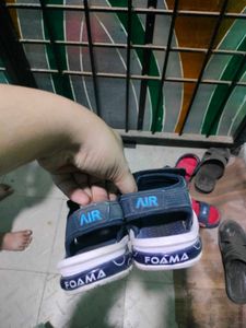 kids sandal