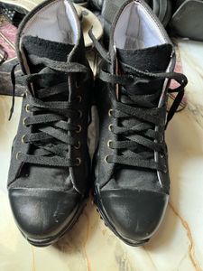 Black High-Top Canvas Sneakers