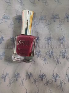 Lotus Ecocstay Nail Polish with handkerchief