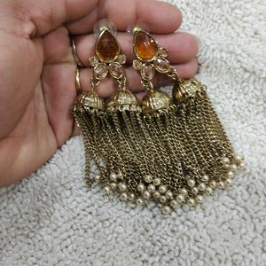 Heavy chain earing
