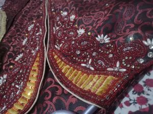 like new sherwani ...(full set) maroon colour🔥 GRAB BEFORE GONE 🔥