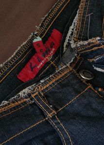 Y2K Dark Wash Flared Jeans