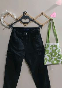 Black Cargo Pants