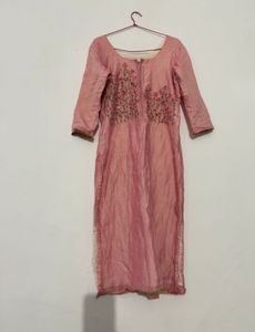 Elegant Pink Embroidered Kurta