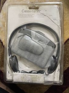 Vintage DURABRAND Cassette Player