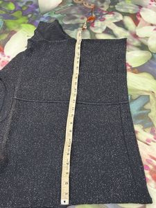 Sparkly Black Cropped Knit Top