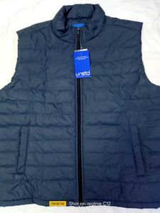 Unstd Padded Sleeveless bomber Jacke
