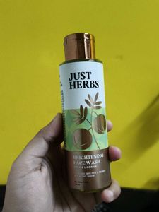 Just Herbs Brightening Face Wash