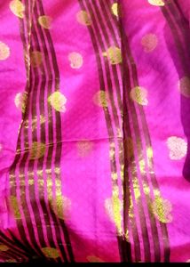Pink & Gold Patterned Fabric