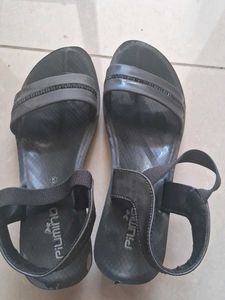 Comfortable Black Sandals