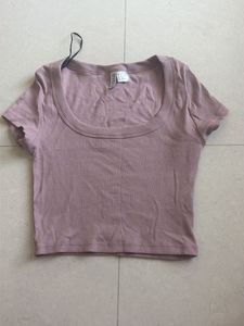 Ribbed U-Neck Cropped Top