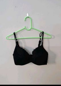 Padded women's bra✨