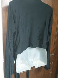 Chic Tie-Front Black Crop Top no 124