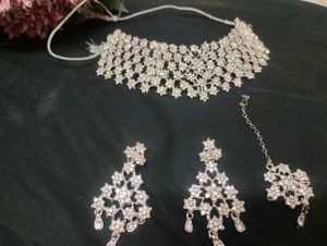 Sparkling Jewelry Set