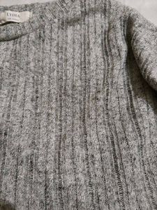 Cozy Grey Knit sweattee