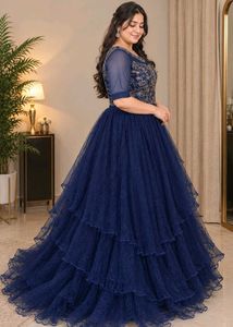 Beautiful heavy gown 4 layer