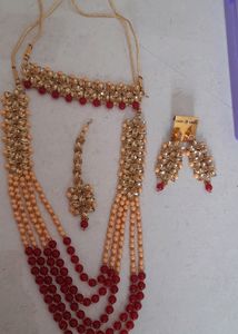 Like New    Combo of jewellery  Offer