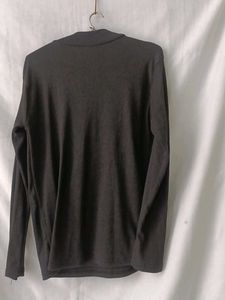 Women's Black Zip-Up Long Sleeve Top