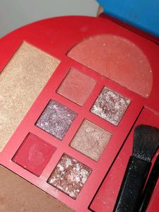 Sugar Eyes and Face Palette