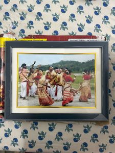various pantings with frames