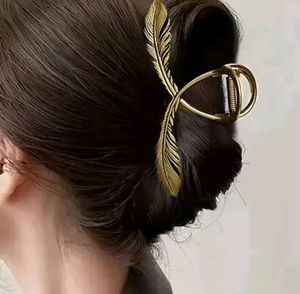 Elegant Hair Claw Clips Set