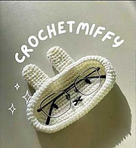 Crochet Miffy Glasses Holder