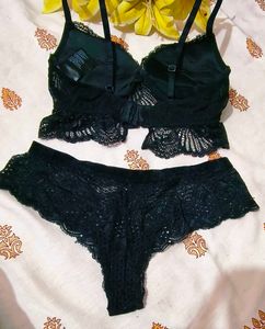 Very Sexy And Beautiful Brallete With Brief