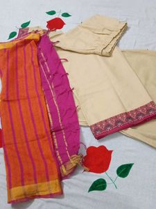 Elegant Beige Kurta Set with Pink Dupatta
