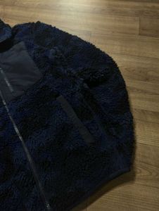 Uniqlo Fleece Jacket unisex