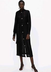 Runway Designer Chic Black Midi Dress with Belt