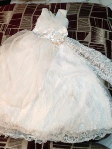 Brand New White Party Wear Gown For  8 Yr Old Girl