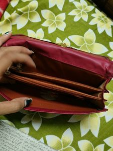 Maroon Wallet