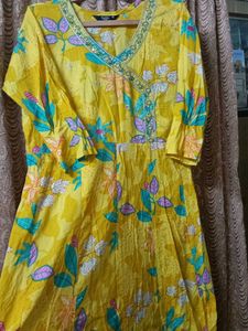 Beautiful Yellow Floral Kurta set