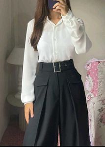 Chic Black Wide-Leg Belted Pants