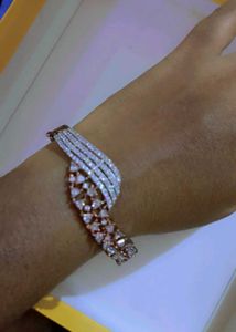Elegant Bangle Bracelet