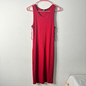 Red Sleeveless Midi Dress