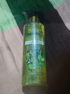 Vaadi Herbals Olive &amp; Green Apple Hand Wash