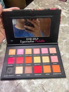Rose Gold Eyeshadow Palette
