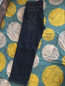 Distressed Wide Leg Jeans