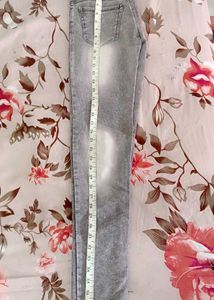 Stylish Grey Jeans with Graphic Print
