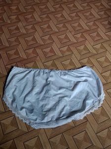 Comfortable Ladies Briefs