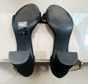 Chic Black Bow Heels