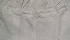 Elegant Off White Kurta Trousers Set
