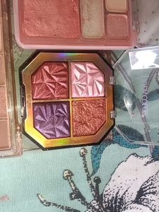 Neutral &amp; Pink Eyeshadow Palettes