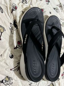 Crocs Dual Comfort Flip-Flop