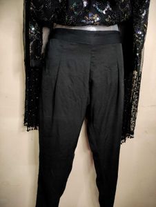 Glittery Black Suit With Statement Dupatta ✨🖤