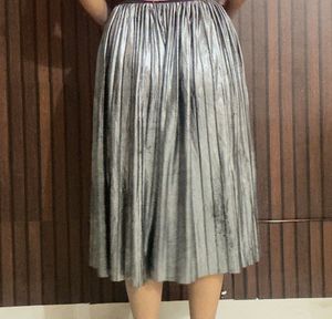 Metallic Silver Pleated Skirt