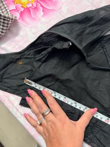 New Sleek Black Sleeveless Blouse