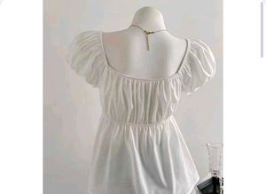 White Puff Sleeve Button-Up Top M seize